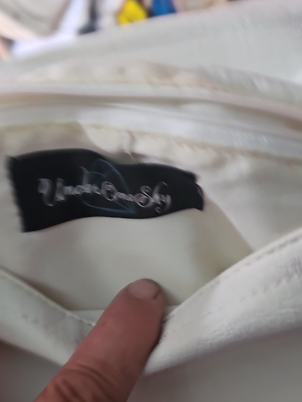 Under One Sky White Cross Body Purse